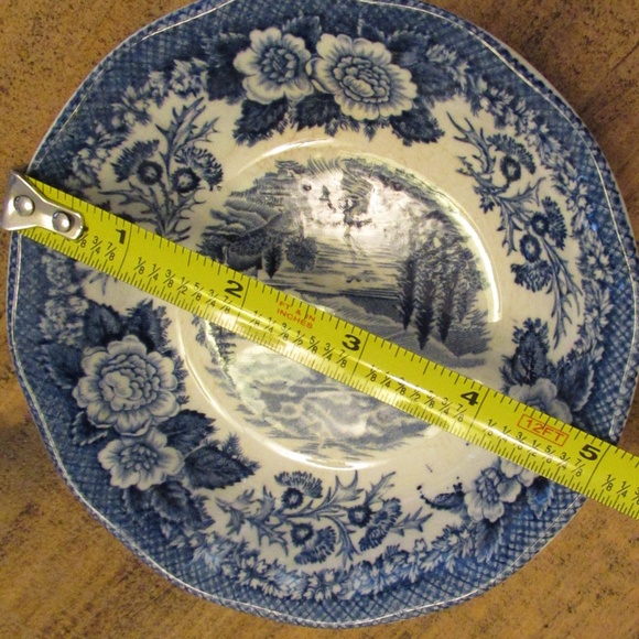 "Lochs of Scotland" Royal Warwick low bowl - Picture 5 of 6